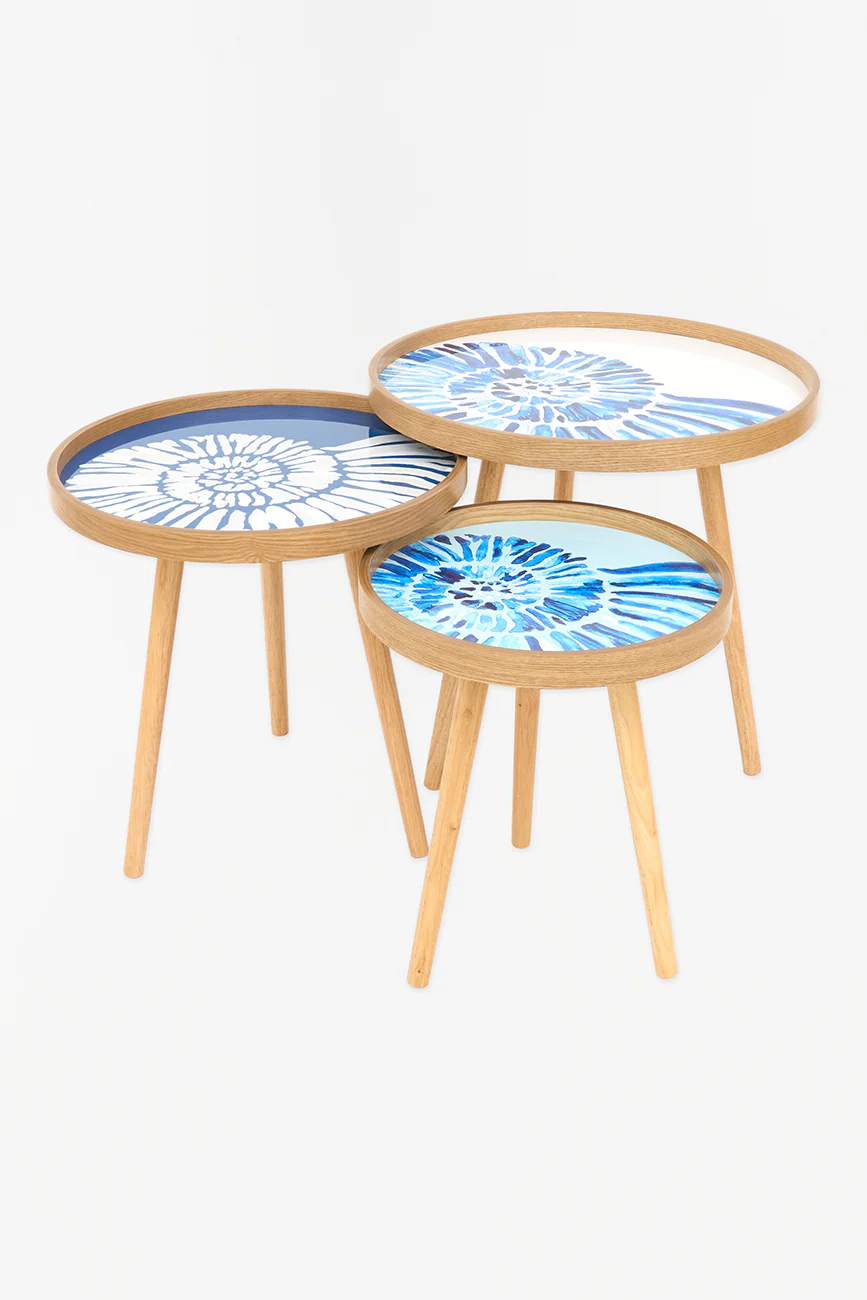 Batela Wooden Table Medium - Conch Shell