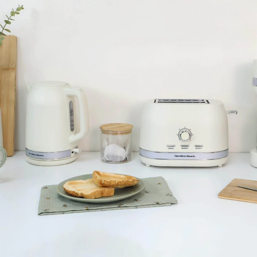 Hamilton Beach Ella 1.7L Kettle - Matte Cream