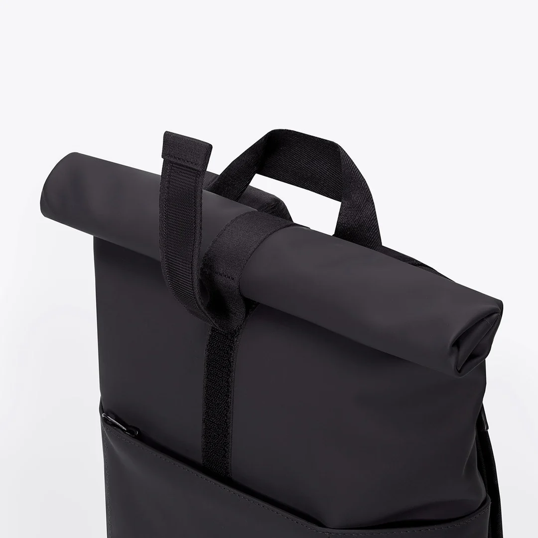 Ucon Acrobatics Lotus Hajo Macro - Black