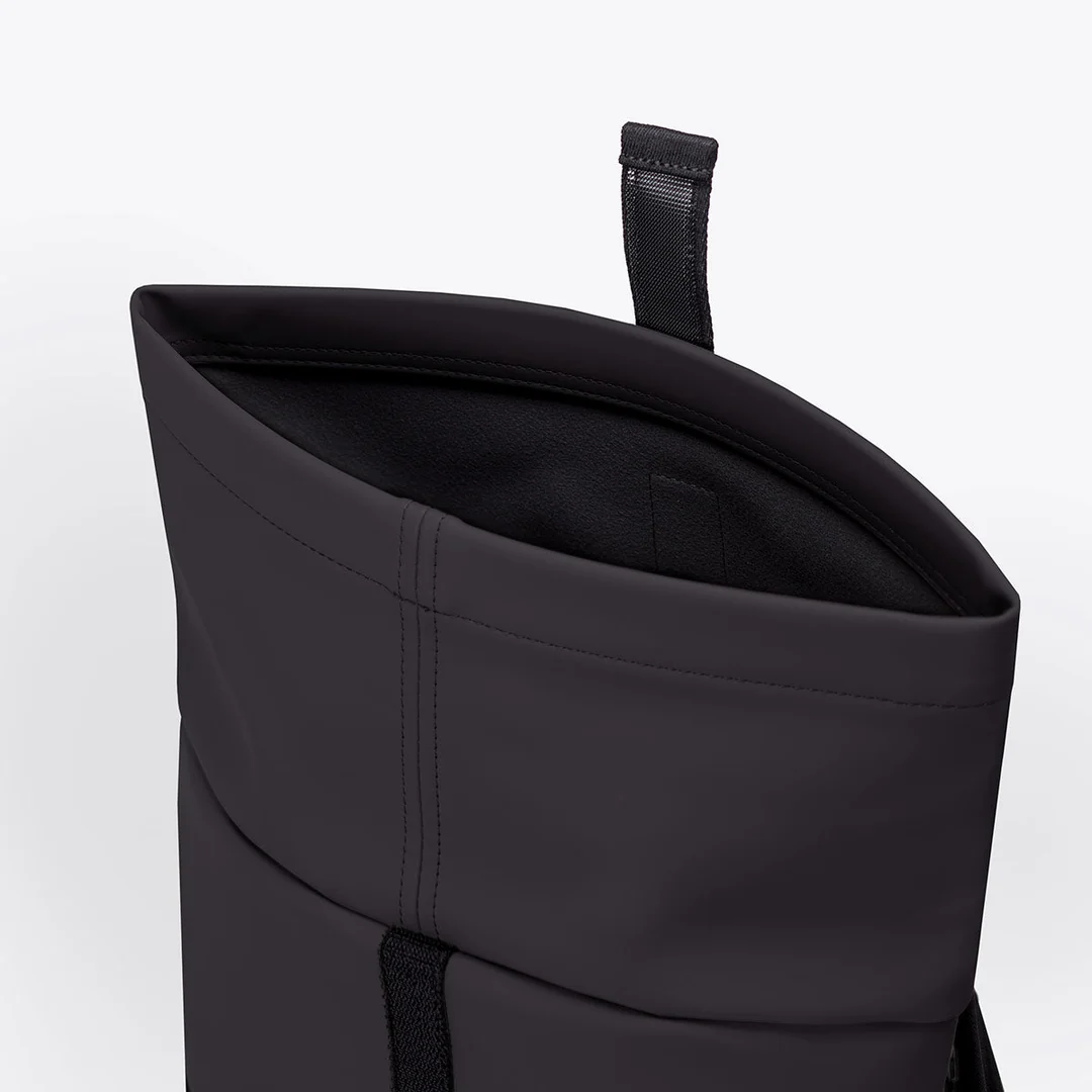 Ucon Acrobatics Lotus Hajo Macro - Black