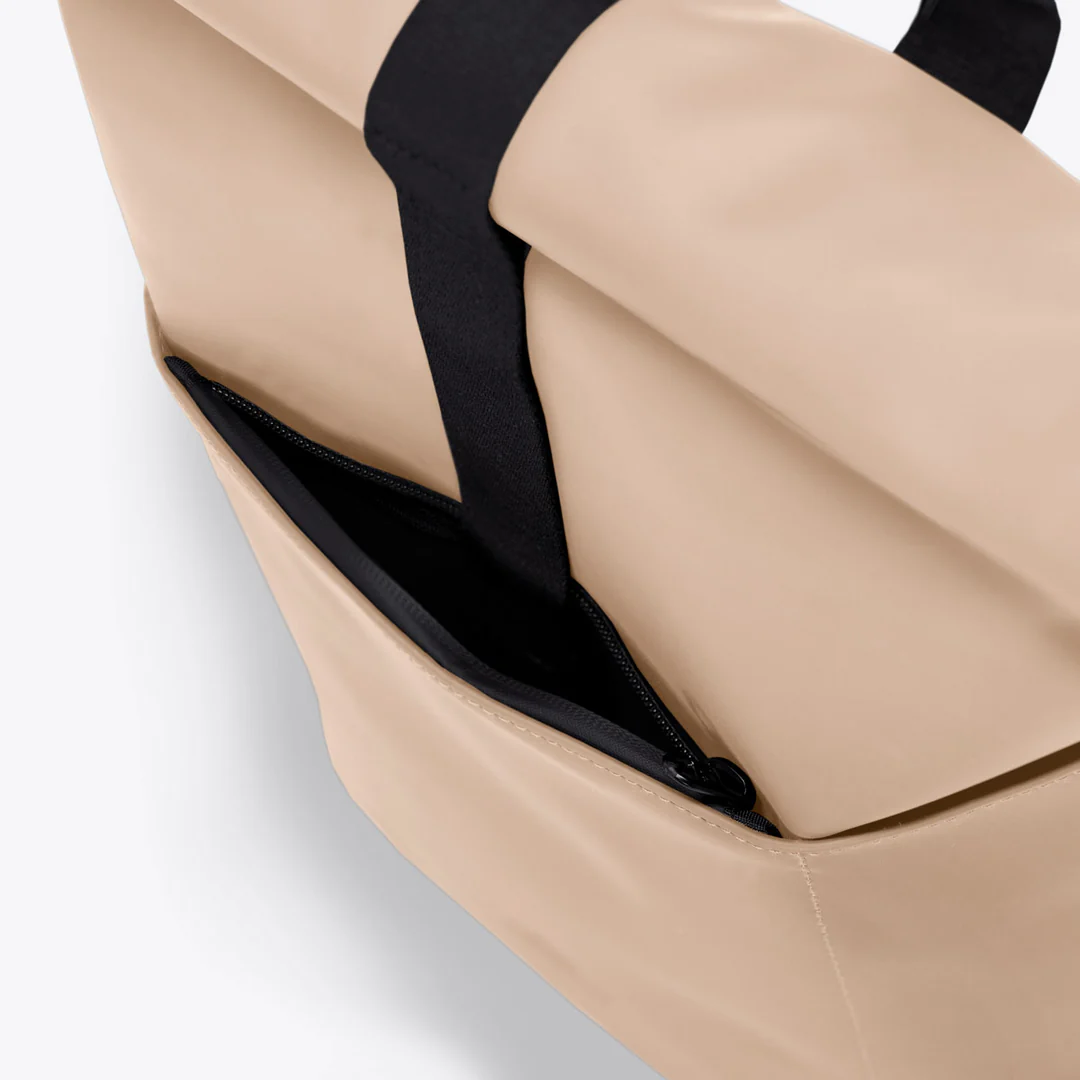 Ucon Acrobatics Lotus Hajo Medium Backpack - Light Almond