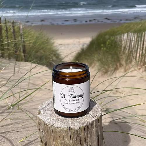 St Tanwg Candle - Y Traeth