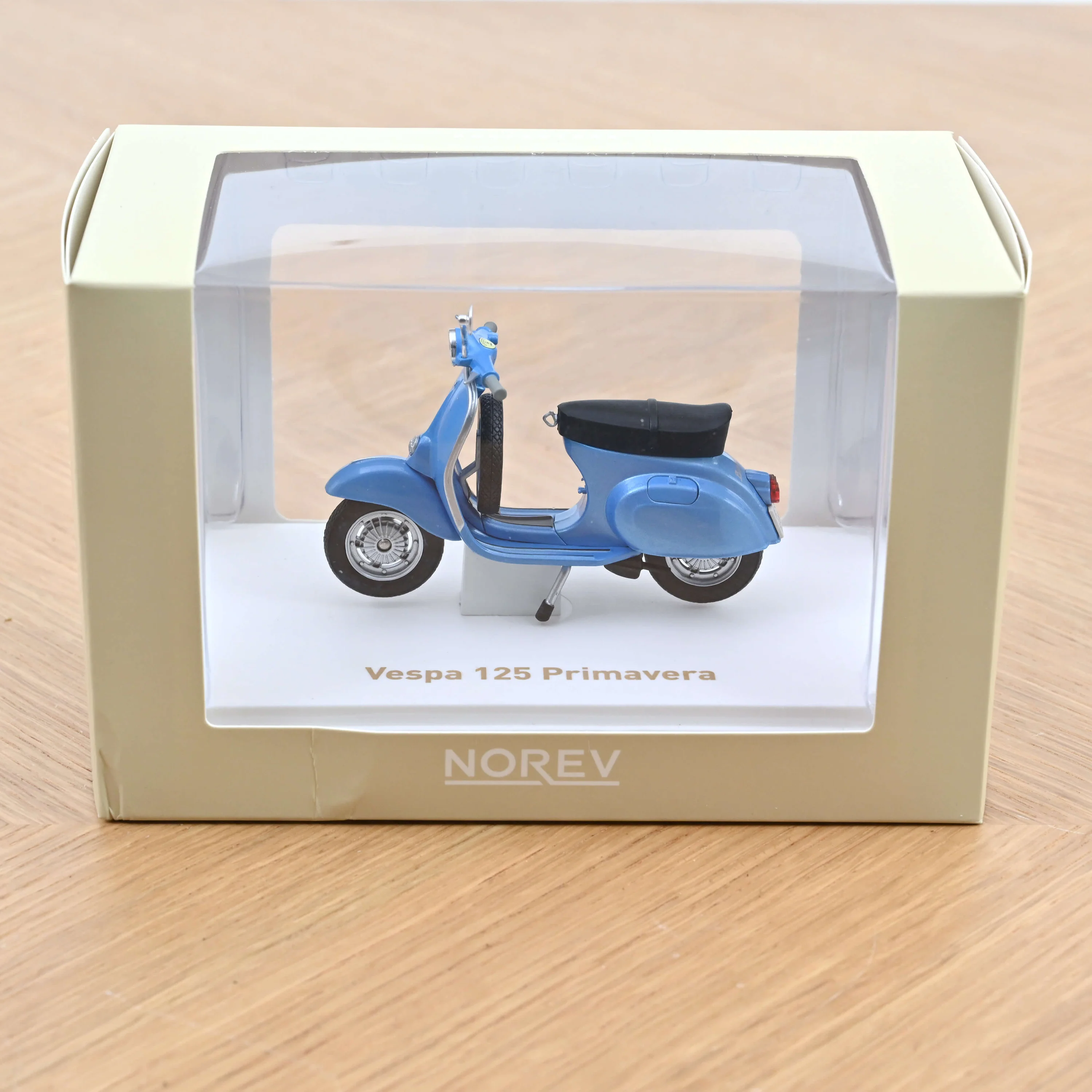 Norev Vespa 125 Primavera 1968 Blue Metallic 1.18