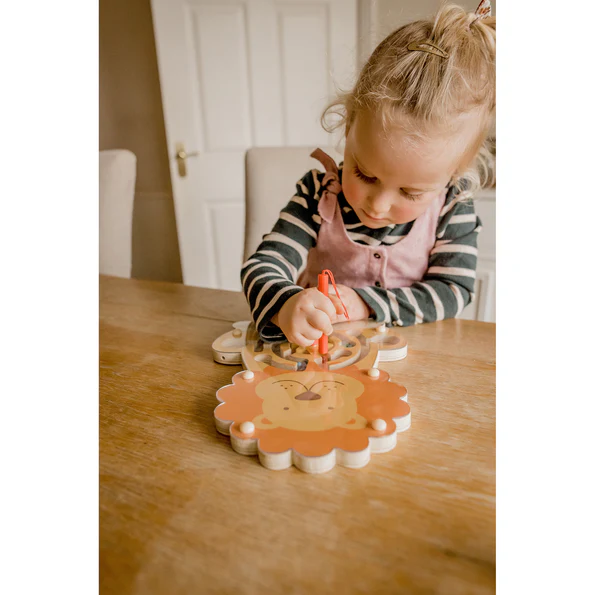 Orange Tree Toys Lion Magnetic Maze