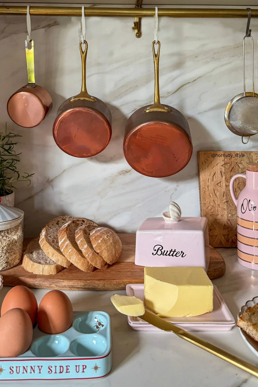 Yvonne Ellen Sunny Side Up Egg Holder