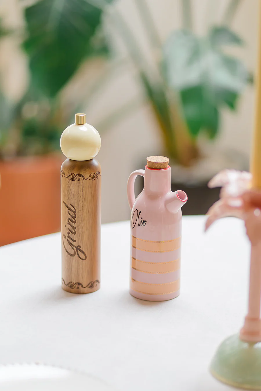 Yvonne Ellen Pepper Grinder Acacia Wood