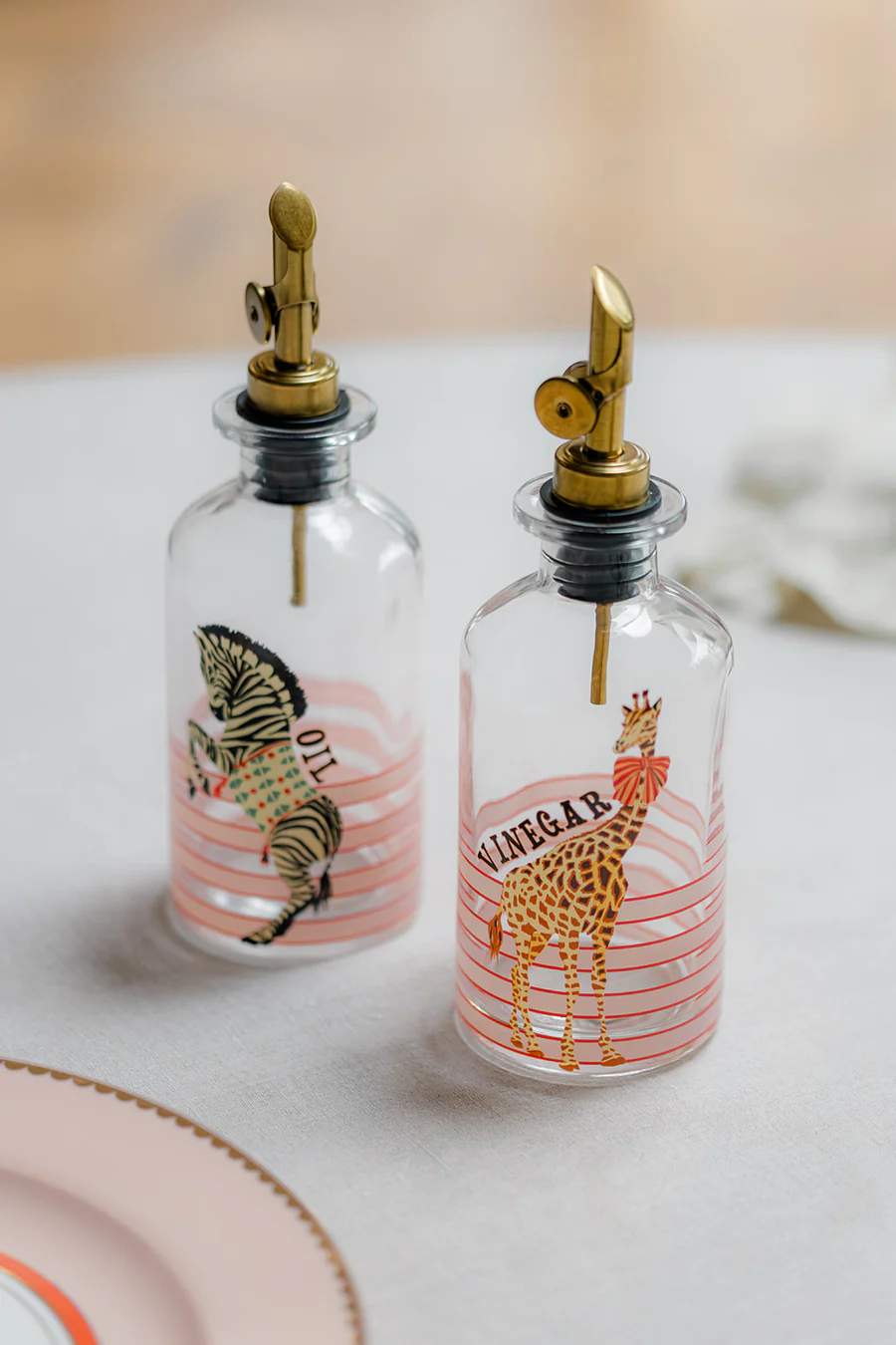 Yvonne Ellen Glass Oil & Vinegar Set - Animal