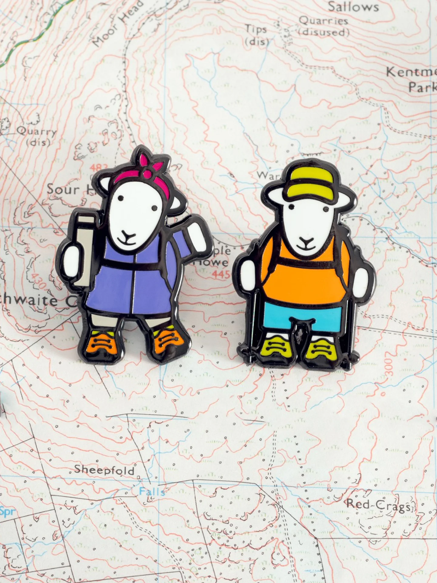 Herdy Joe & Flo Pin Badge Set