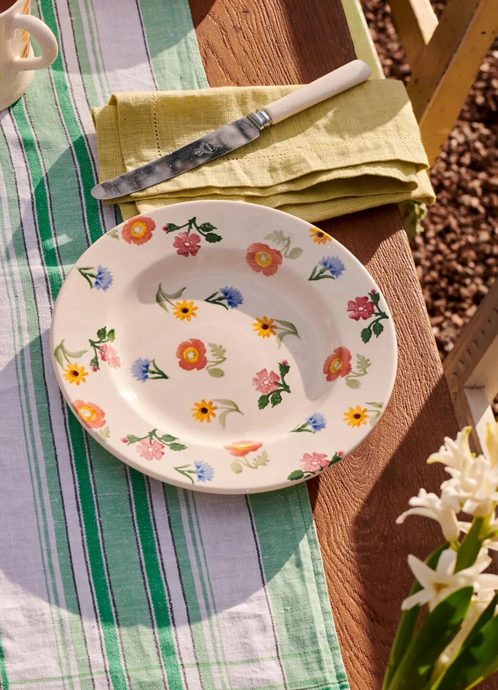 Emma Bridgewater Poppies & Pinks Medium Dinner Plate 8.5 Inch