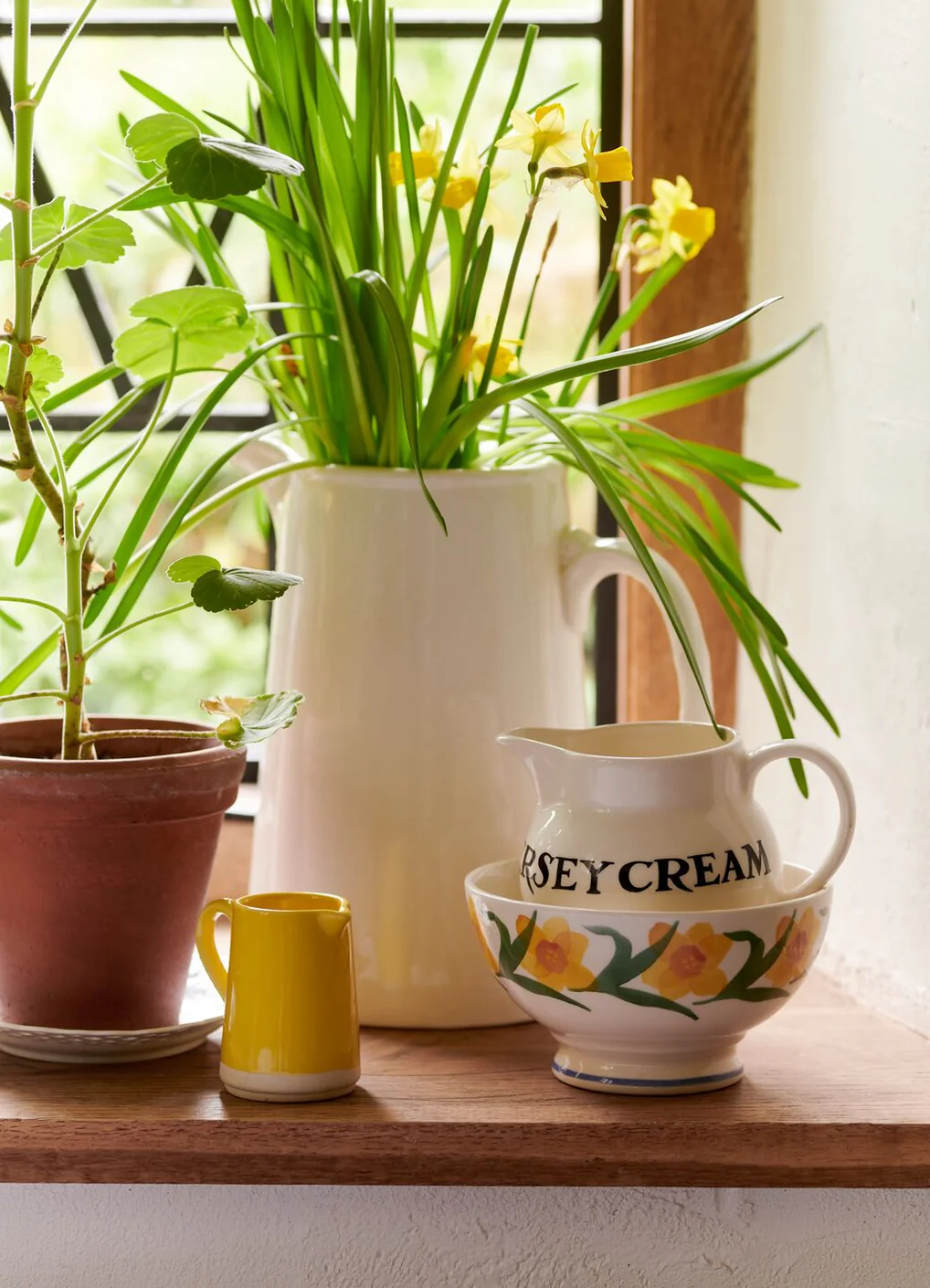 Emma Bridgewater Windblown Daffodils French Bowl