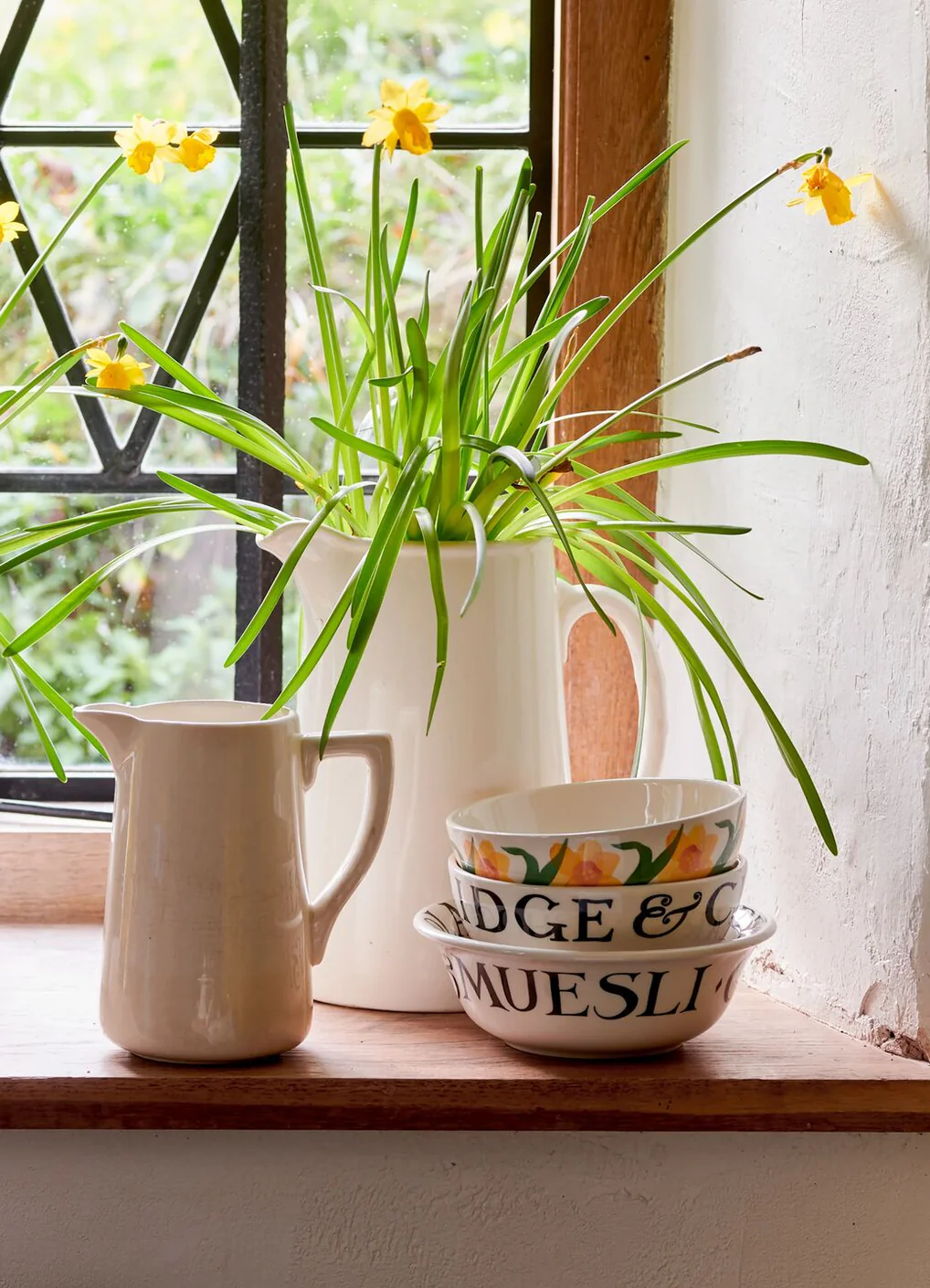 Emma Bridgewater Emma Bridgewater Windblown Daffodils French Bowl
