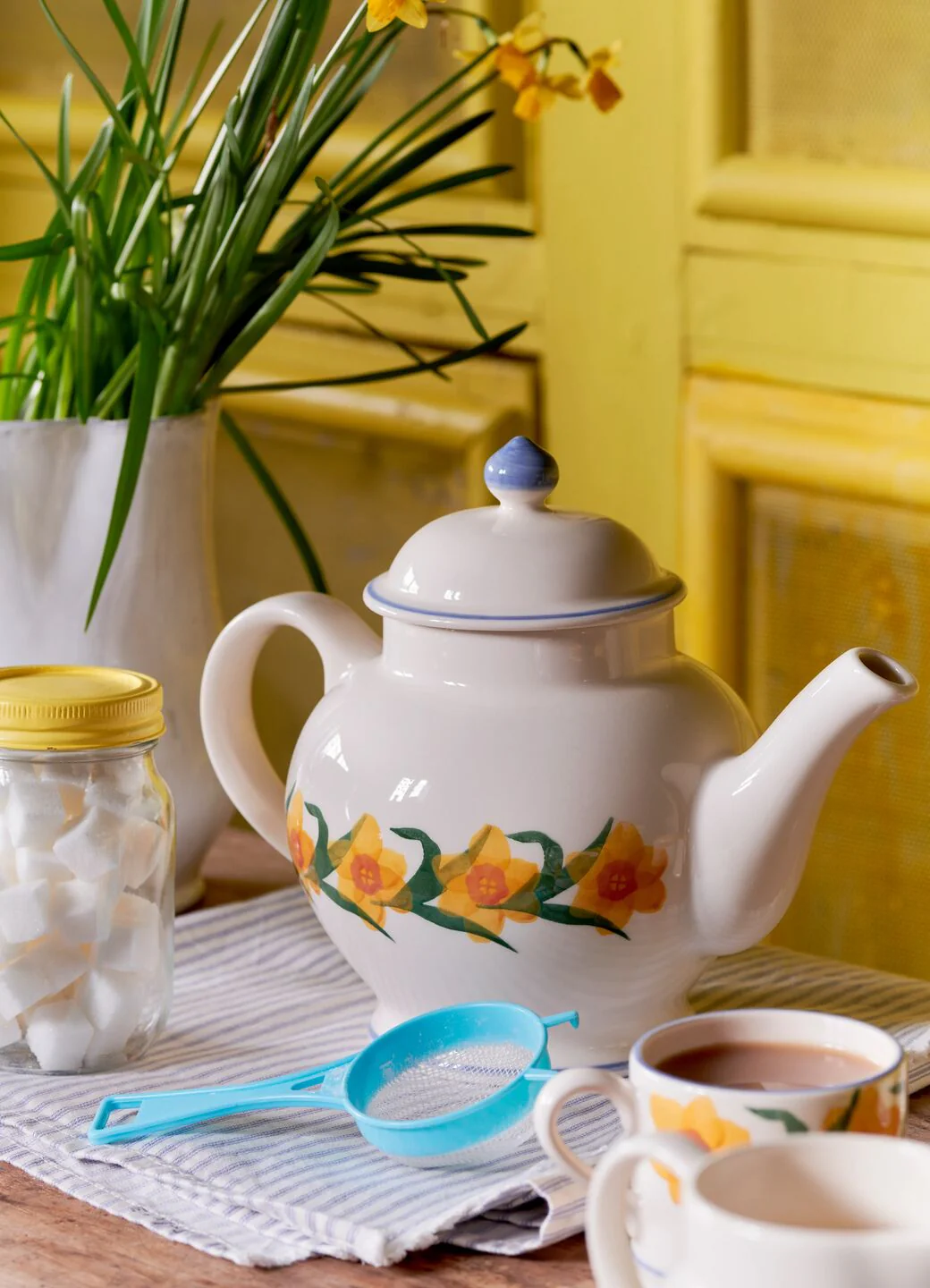 Emma Bridgewater Emma Bridgewater Windblown Daffodils 4 Mug Teapot