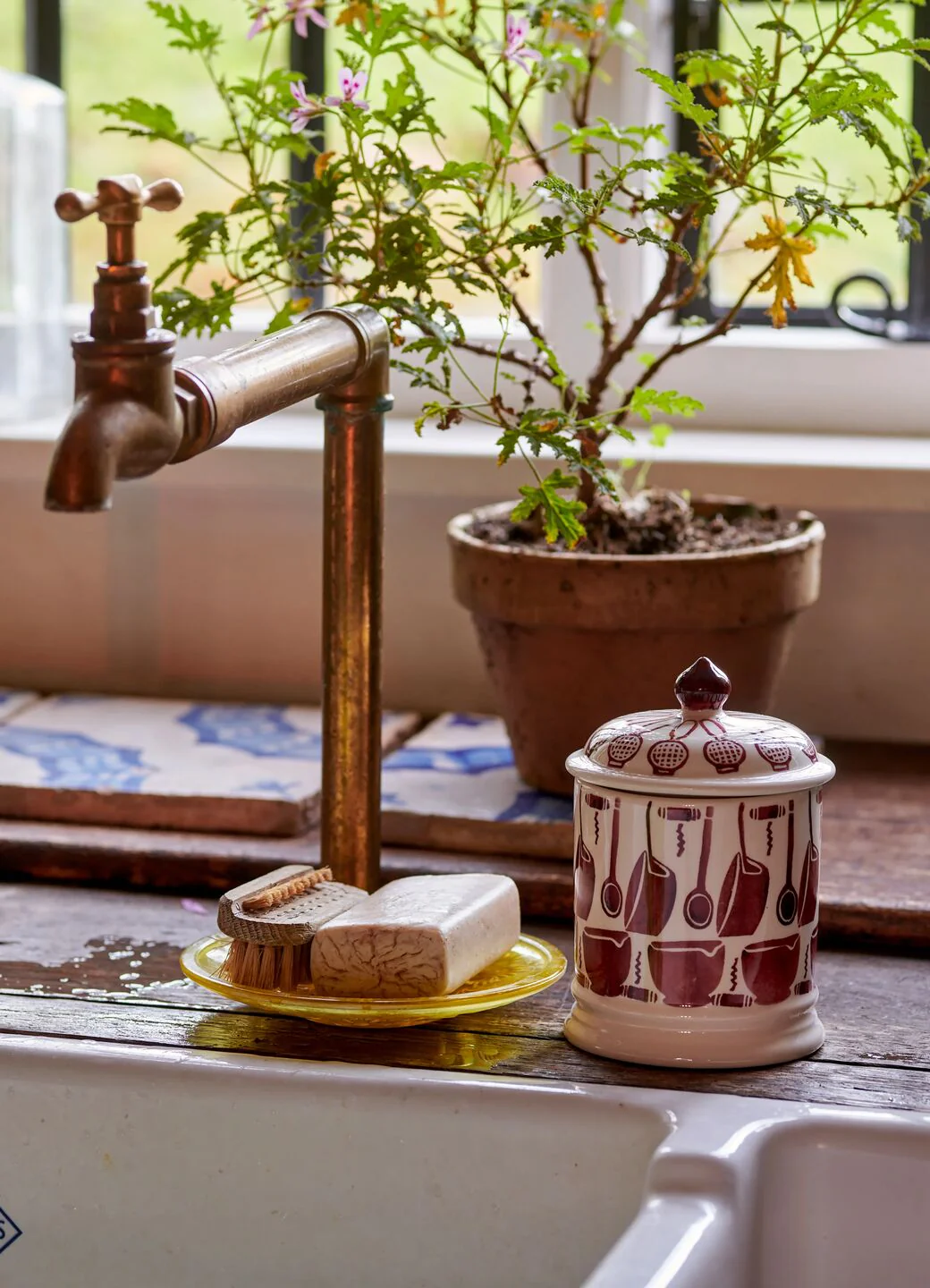 Emma Bridgewater Kitchen Life 1 Pint Jar