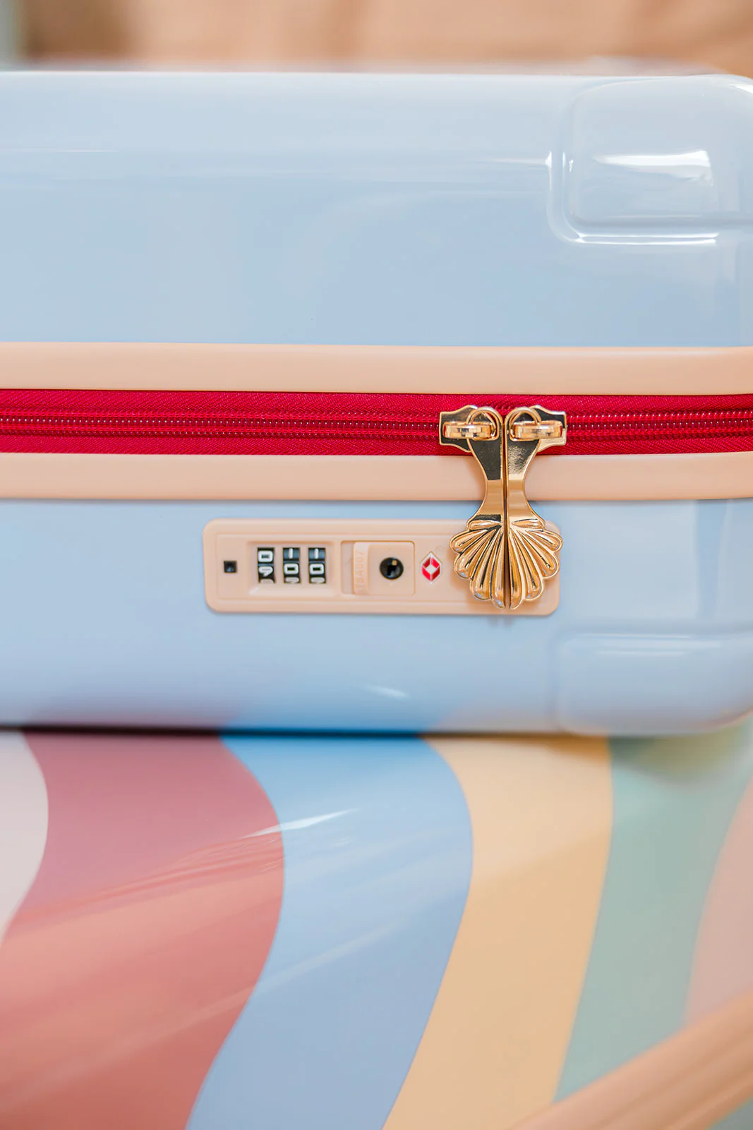Yvonne Ellen Pale Blue Lobster Cabin Trolley Case 4 Wheels