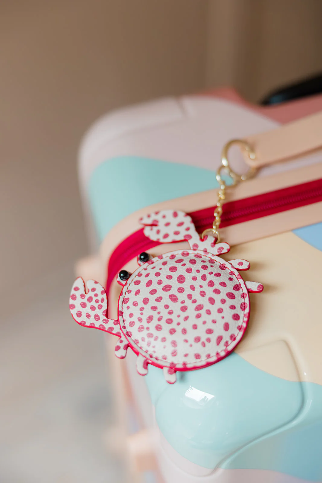 Yvonne Ellen Monsieur Crabby Luggage Tag