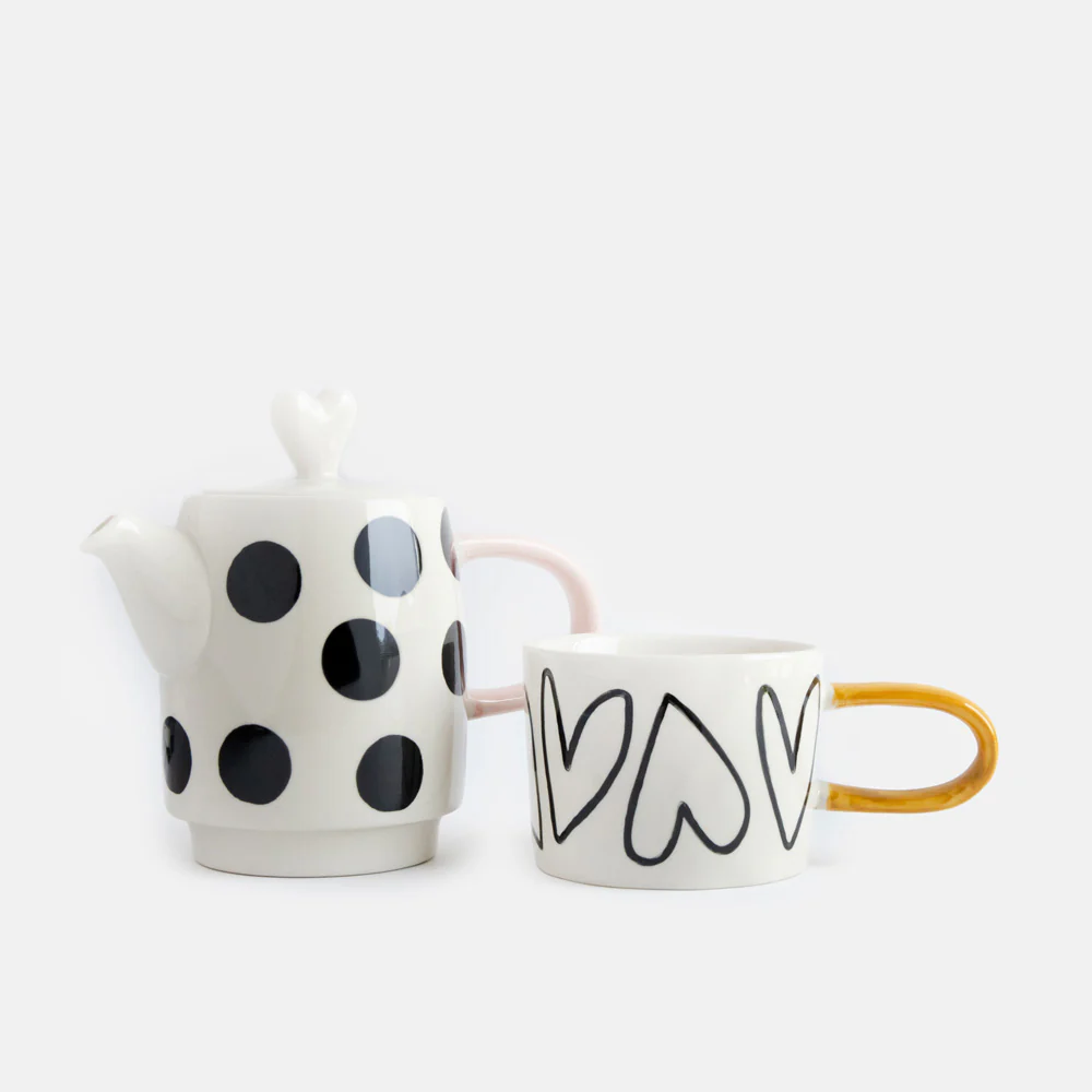 Caroline Gardner Hearts / Spots Teapot & Mug Set