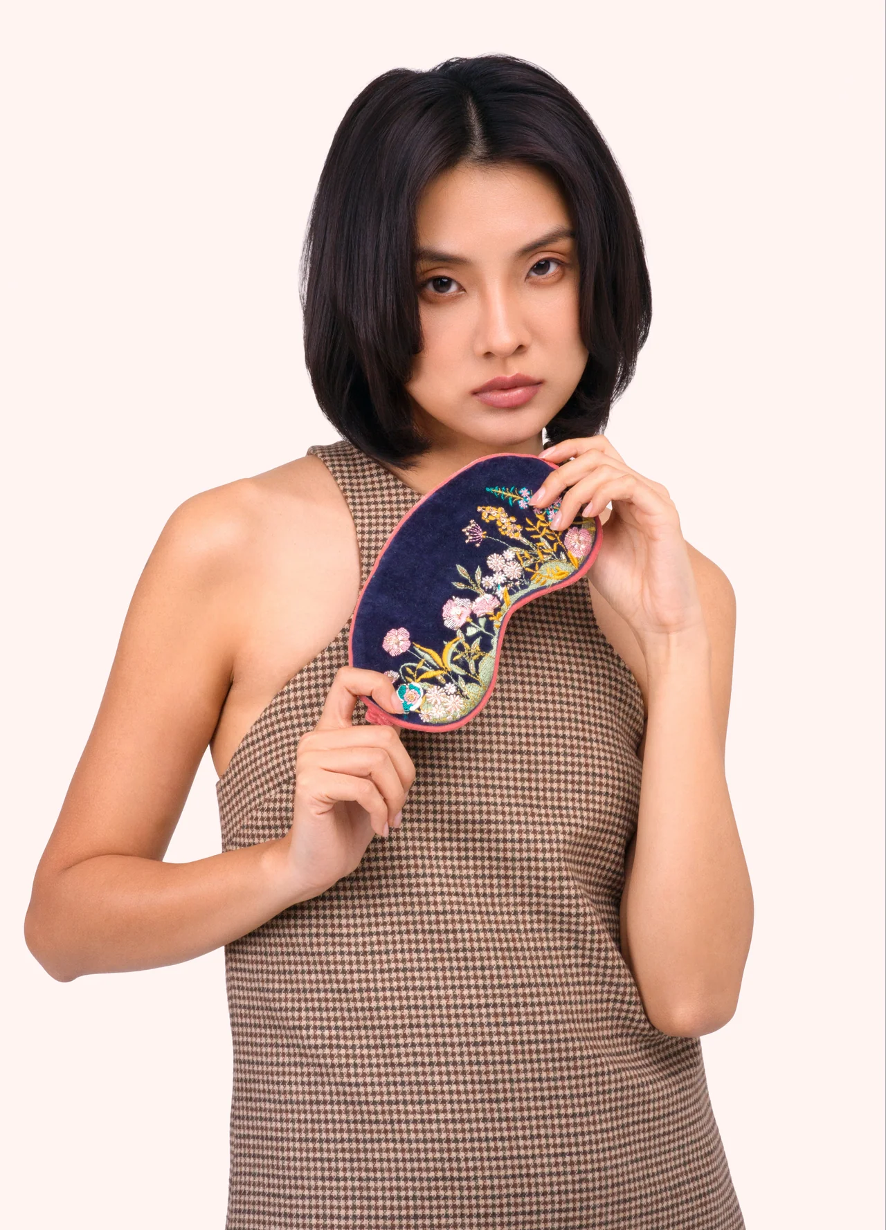 Powder Powder Velvet Eyemask - Navy Floral Hedgerow