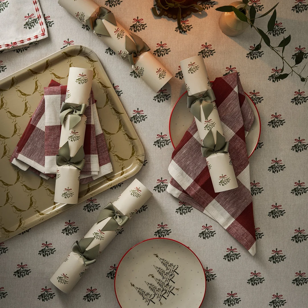 Sophie Allport Sophie Allport Mistletoe Crackers - Set of 6