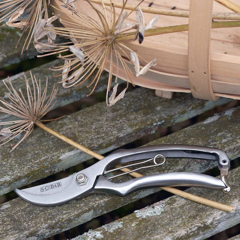 Sophie Conran x Burgon & Ball Secateurs