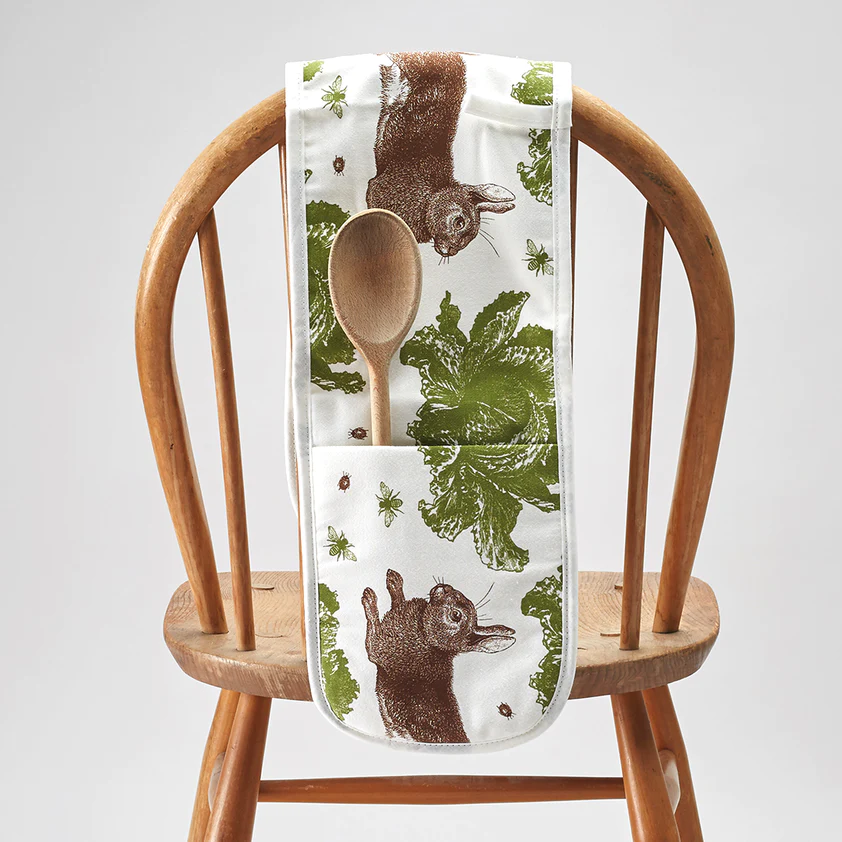 Thornback & Peel Classic Rabbit & Cabbage Double Oven Glove