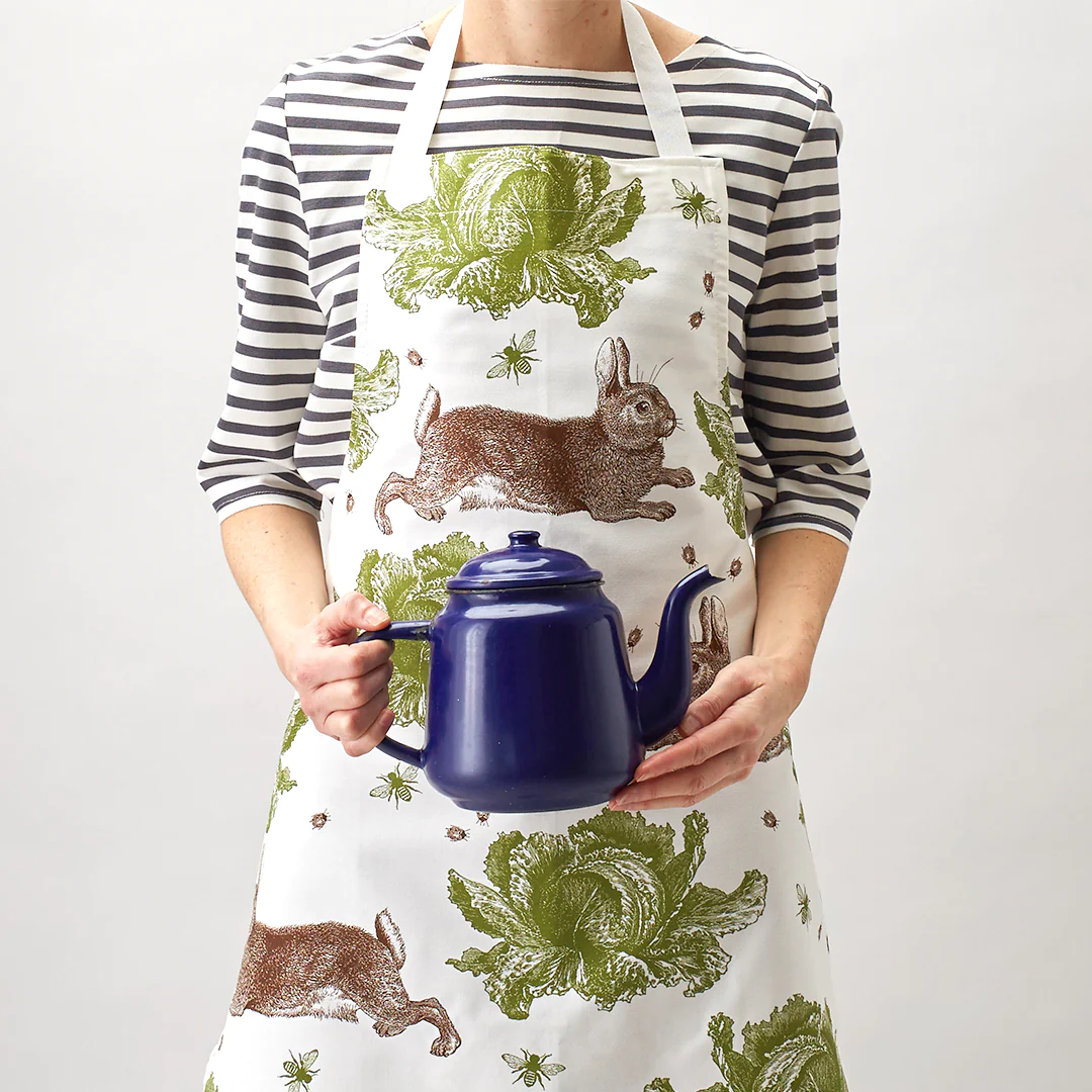 Thornback & Peel Classic Rabbit & Cabbage Apron